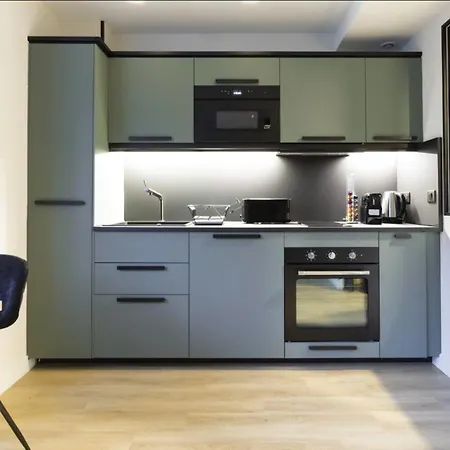 Hsh Parmentier-couronnes Ii Design 4p-1br Appartamento